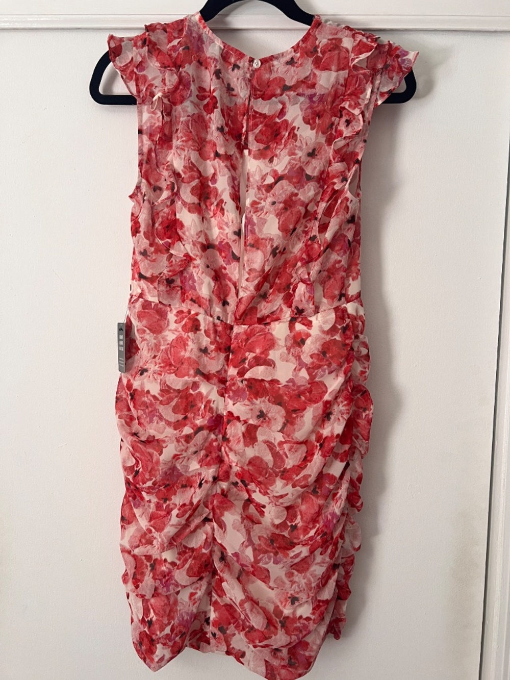 Express Floral Ruffle Ruched Dress – Size Small – NWT - Picture 2 of 4